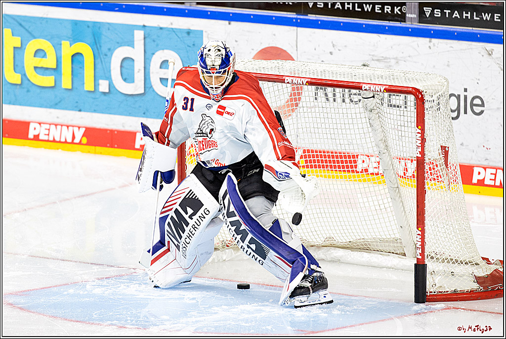 PENNY DEL;  Kölner Haie - Nuernberger Ice Tigers; Köln, 18.11.2022
